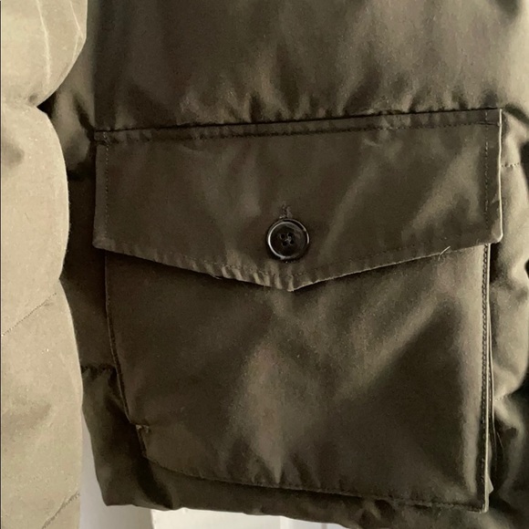 Gap Primaloft Hooded Puffer Jacket Size L - Picture 3 of 7